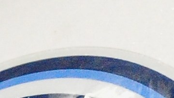 El exjugador de la NFL presentó una petición en un juzgado en el estado de Tennessee afirmando que sus padres adoptivos lo usaron para volverse una familia multimillonaria