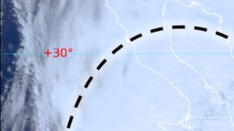 Imagen de satélite del huracán Hilary a las 2:20 pm CDMX del 19 de agosto de 2023 cerca de las costas de Baja California.
