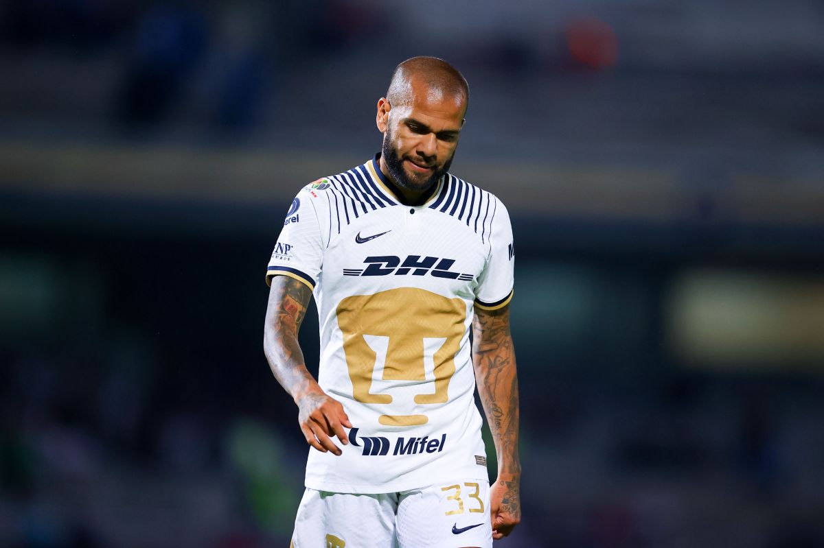 Dani Alves era parte de Pumas al momento de su detención. Foto: Imago 7.