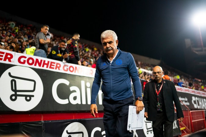 Ricardo Tuca Ferretti fue despedido de Cruz Azul.