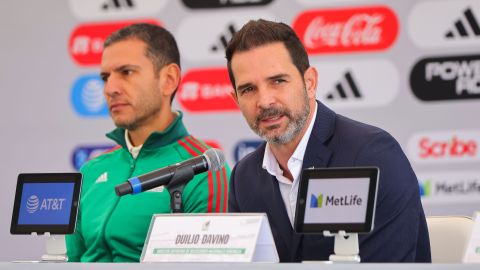 Jaie Lozano y Duilio Davino durante la conferencia de prensa.