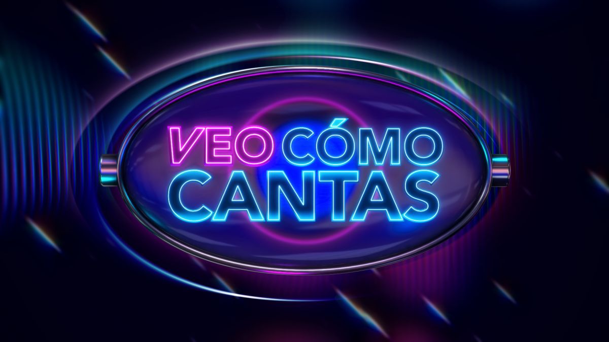 I see Cómo Cantas, the new Univision show.