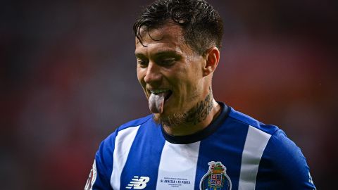 Otavio con los colores del FC Porto.