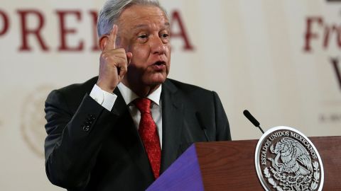 AMLO recuerda el ascenso de Hitler al comentar el triunfo de Javier Milei en Argentina