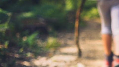 Caminatas en silencio: la tendencia que puede ayudarte a aliviar el estrés