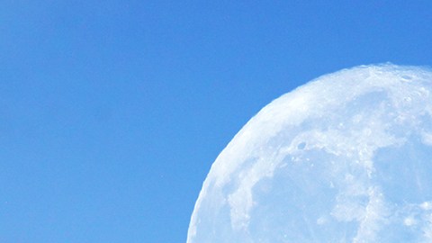 El impacto de la superluna azul será menos severo para estos signos.