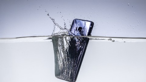Teléfono agua