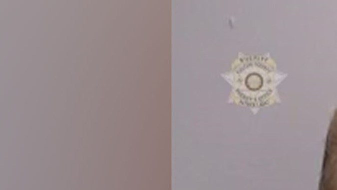 Trump fue arrestado y es el primer presidente con foto policial. 