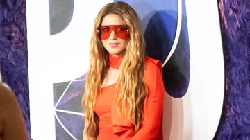 Shakira confiesa que no es feliz | Mezcalent.