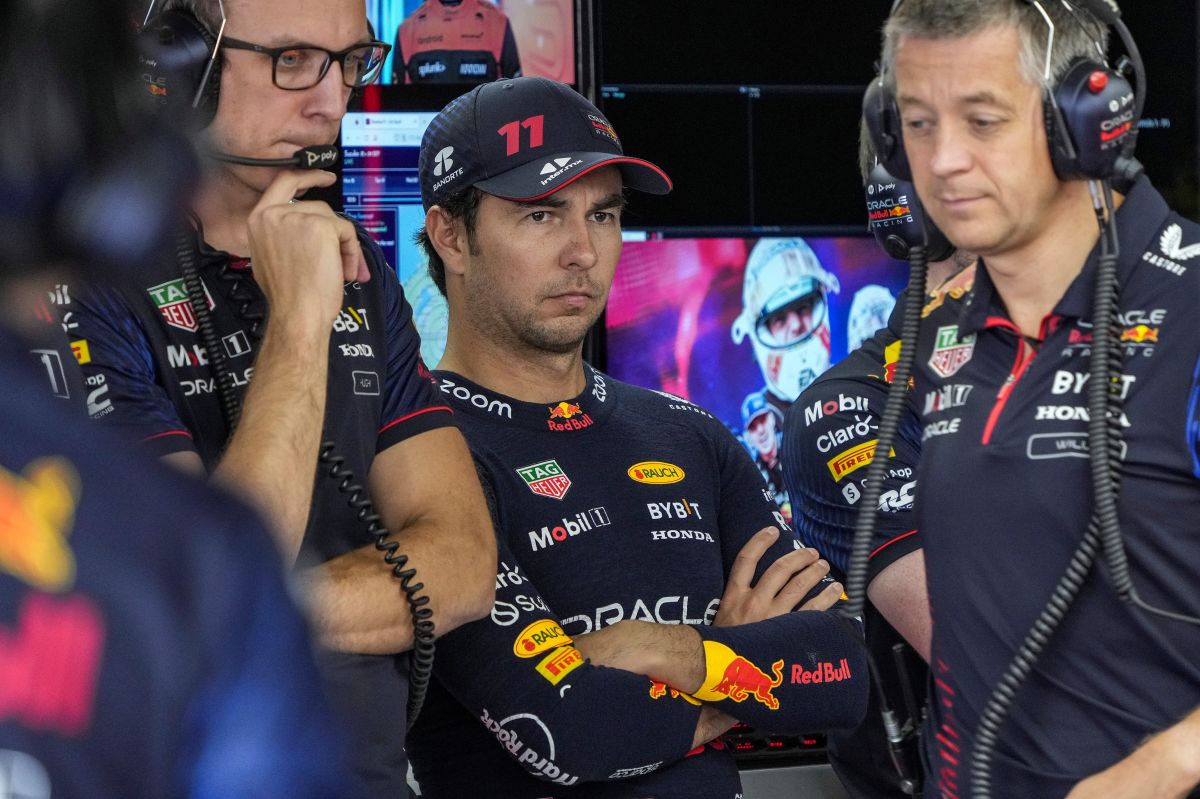 Sergio 'Checo' Pérez tras quedar fuera del GP de Japón de Fórmula 2023.
