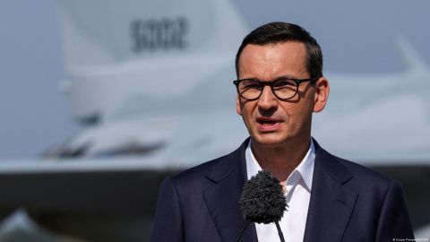 Golpe a Zelenski, Polonia anuncia que no suministrará más armamento a Ucrania
