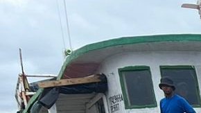 Rescataron a 60 migrantes abandonados por coyotes en el Caribe de Panamá