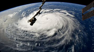 Depresión Tropical 13 en el Atlántico podría convertirse en un huracán mayor