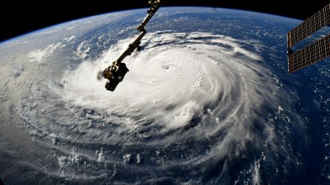 Depresión Tropical 13 en el Atlántico podría convertirse en un huracán mayor