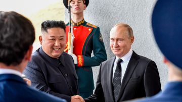 EE.UU. advierte a Corea del Norte de que "pagará un precio" si entrega armas a Rusia