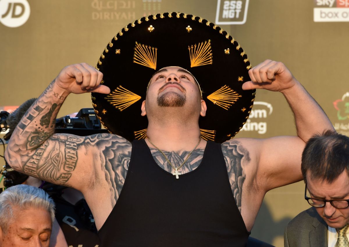 Andy Ruiz begs Deontay Wilder for an offer and reveals they are “close to the price”