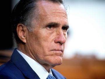 Romney ha pasado más de 25 años en el servicio público, incluso como candidato a la presidencia por el Partido Republicano en 2012.