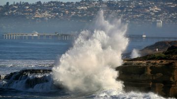 Tormenta tropical Jova provocará oleajes fuertes y corrientes de resaca en las costas de California y México