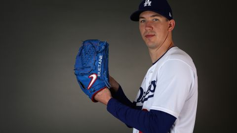 Walker Buehler no lanza desde junio de 2022.