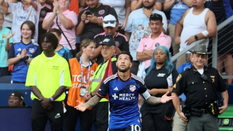 Luciano Acosta en celebración de gol con el Cincinnati FC.