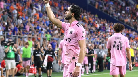 Leonardo Campana celebra un gol con el Inter Miami.