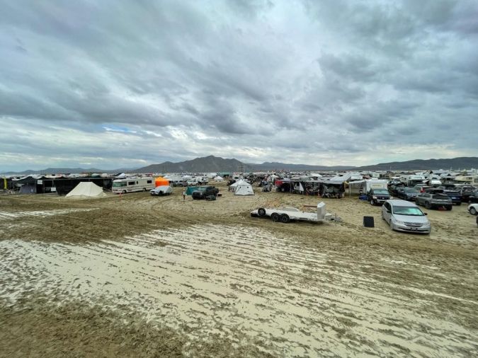 Hombre de California que murió en el festival Burning Man pudo sufrir una intoxicación letal de drogas