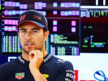 Checo Pérez ha lidiado con comentarios durante toda la temporada.