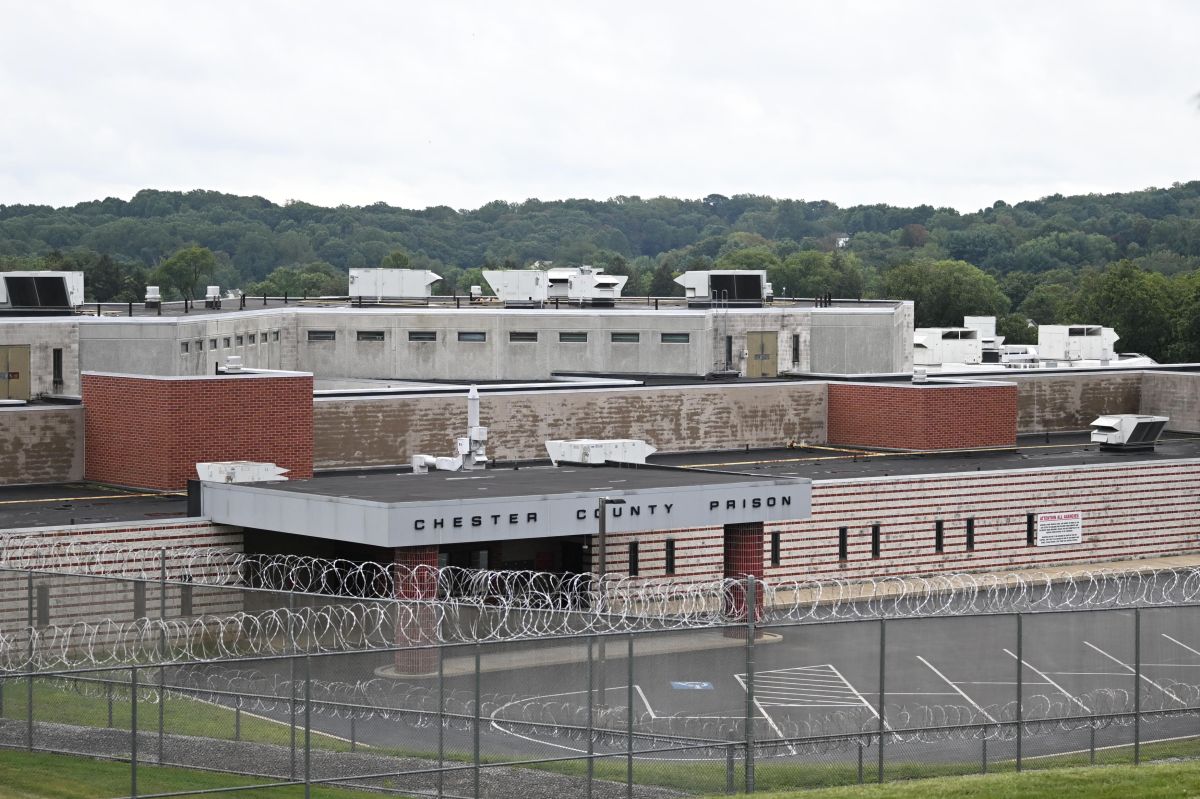 They promise to reinforce security at the prison from which Danelo Cavalcante escaped in Pennsylvania