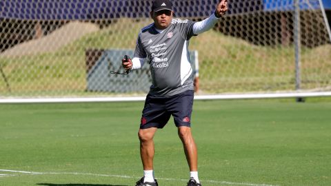 Erick Rodríguez durante una práctica de la selección de Costa Rica.