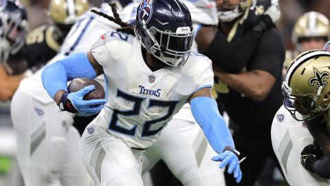 En la semana dos de la NFL, Derrick Henry se apareció antes del encuentro de los Titans con un traje de charro