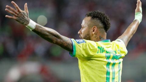 Neymar, el crack de la camiseta número 10 en Brasil.