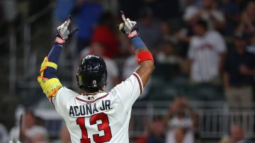 Actualmente, Acuña Jr. tiene 39 cuadrangulares y 67 bases robadas.