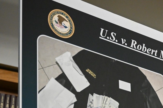 El fiscal Damian Williams, del Distrito Sur de Nueva York, dio a conocer detalles de la investigación contra Menéndez.