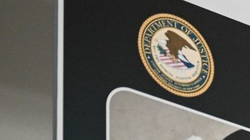 El fiscal Damian Williams, del Distrito Sur de Nueva York, dio a conocer detalles de la investigación contra Menéndez.
