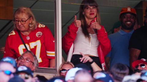 Taylor Swift durante partido de Kansas City Chiefs.