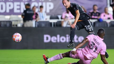 Griffin Dorsey autor de uno de los goles del Houston Dynamo ante el Inter Miami.