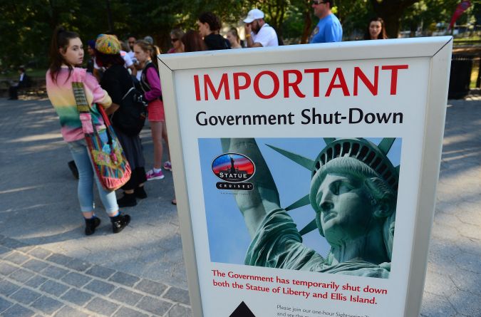 La Estatua de la Libertad estaba cerrada en Nueva York el 1 de octubre de 2013 debido a un cierre del gobierno.