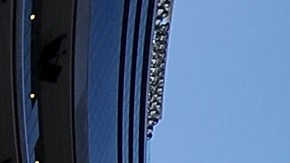 Fans de San Francisco 49ers en Levi's Stadium en California.