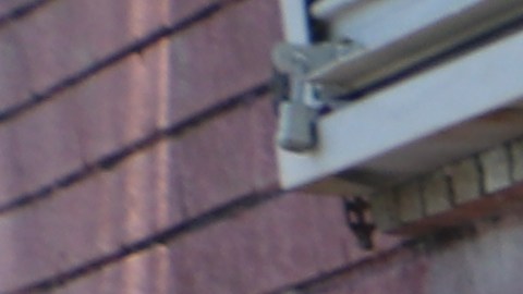 Ricardo Toloso, un latino de 42 años, aunque quiere, no ha podido abandonar el mundo de la drogadicción.