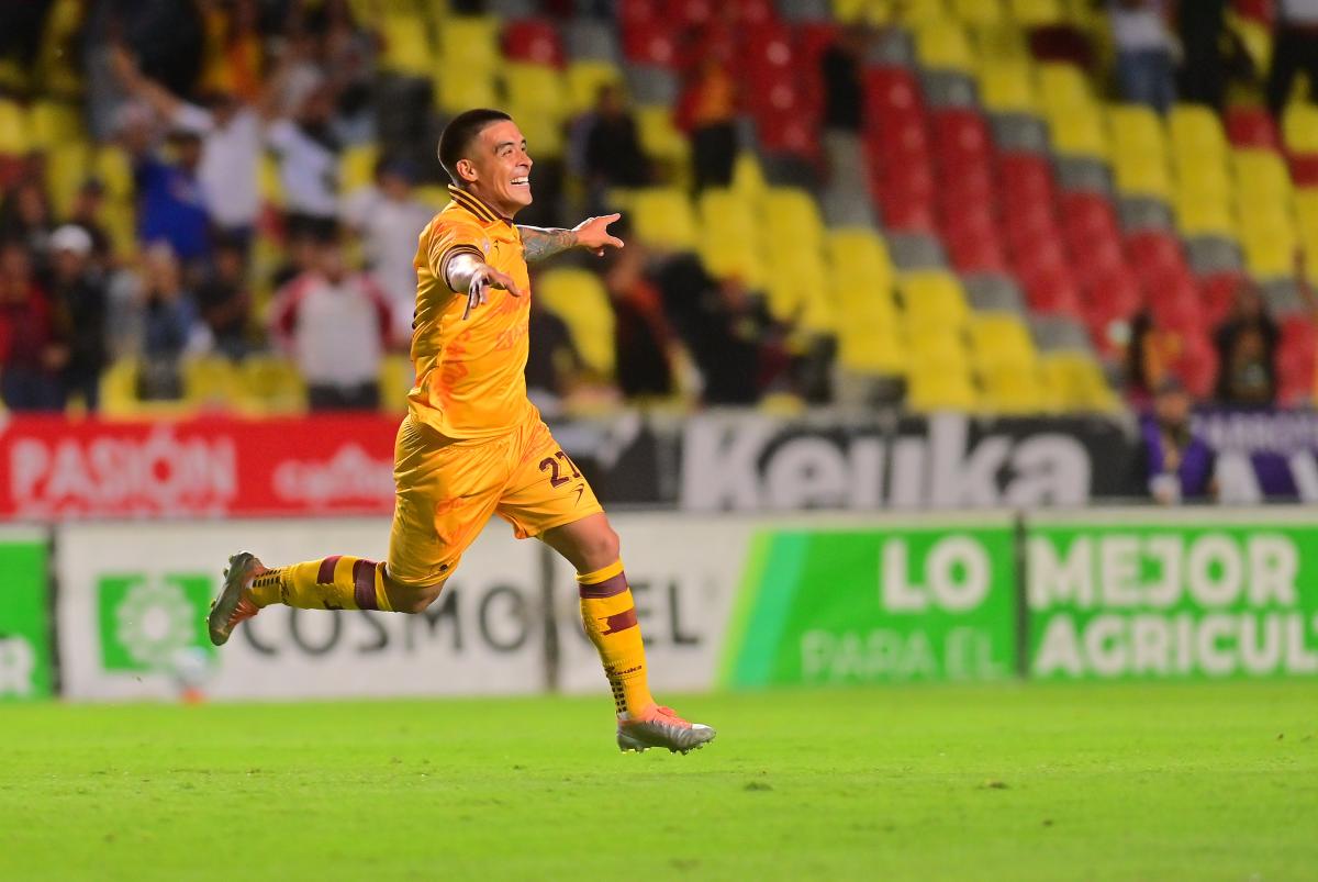 Atlético Morelia despide a su estrella Brian Fernández por incumplimiento  de contrato - La Opinión