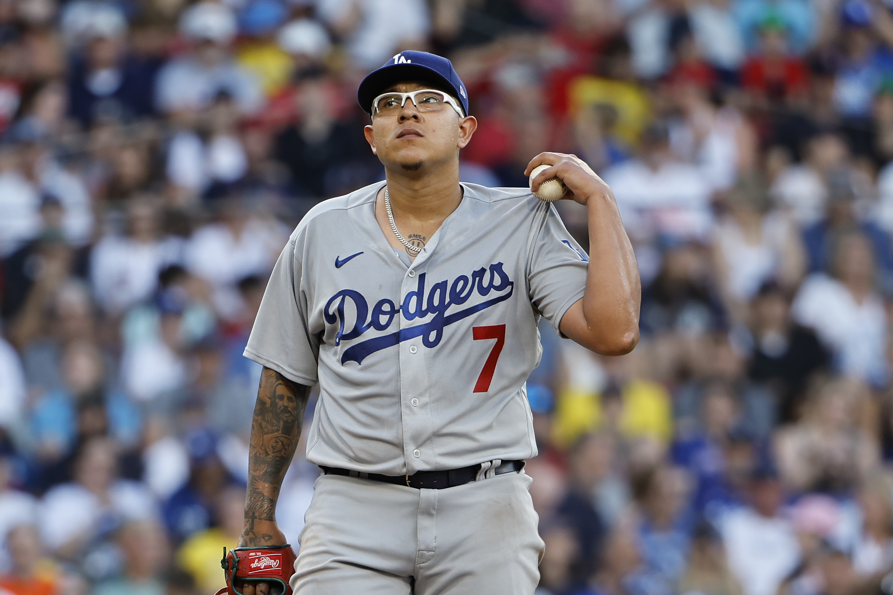 Are Julio Urias And Daisy Perez Together? Where Are Julio Urias