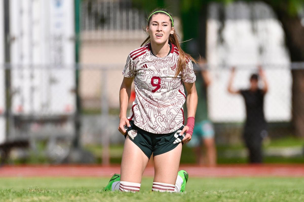 Tatiana Flores during a Womens Revelations Cup match.