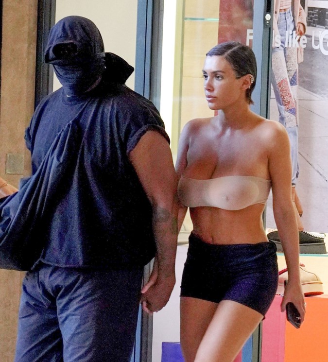 Kanye West y su esposa Bianca Censori
