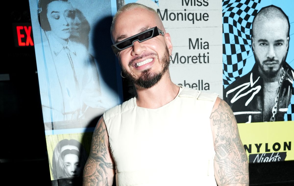 J Balvin no lanza un álbum de material inédito desde 2021.