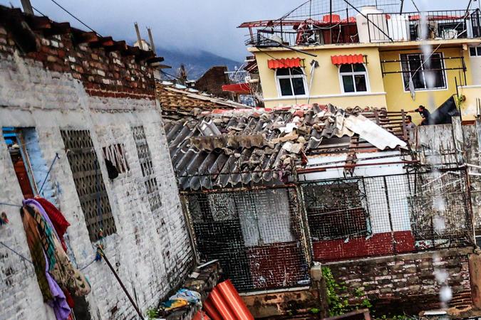 "Jamás se había visto algo tan devastador": el brutal impacto del huracán Otis en Acapulco