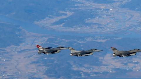 Seúl y Washington inician maniobras aéreas de defensa