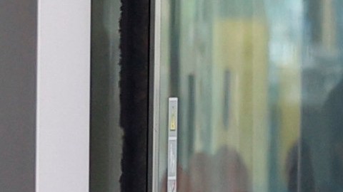 Las futbolistas Alexia Putellas (d) e Irene Paredes (i) salen de declarar ante el juzgado por caso Jenni Hermoso.