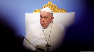 Papa Francisco pide que "cesen los ataques" en Israel