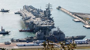 Corea del Norte amenaza con destruir portaaviones de Estados Unidos