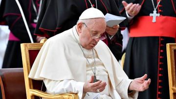 Bendecidas quizás, pero aún pecaminosas: la declaración del Papa sobre la postura de la Iglesia respecto a las parejas del mismo sexo